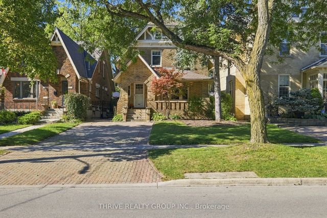 837 Wellington Street, London East