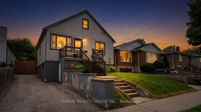 37 Emery Street W, London South