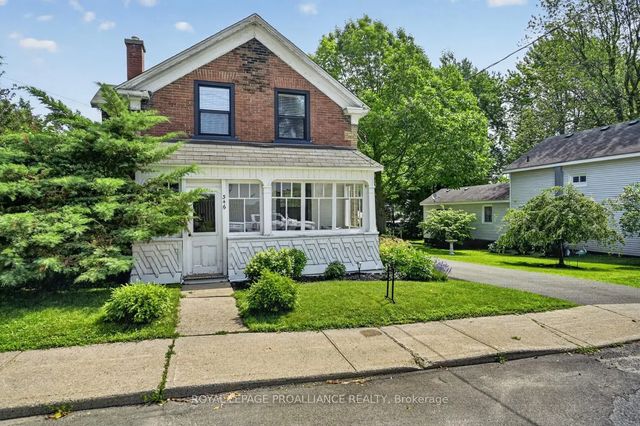 346 Russell Street, Prescott