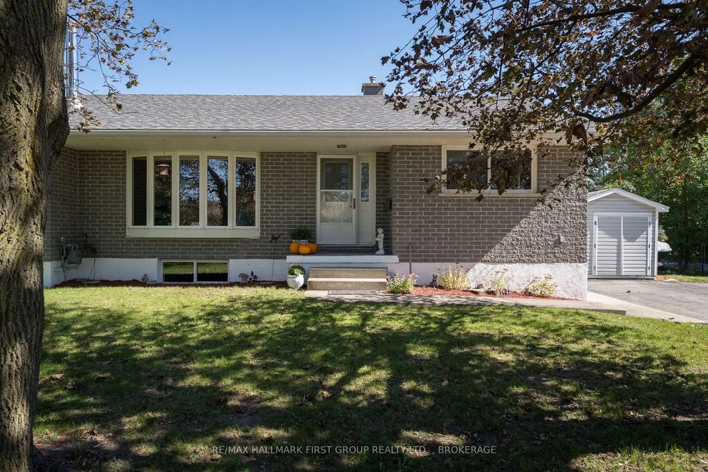 487 Coronation Boulevard, Kingston