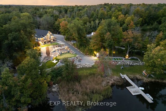 527 Pine Point Lane, Centre Hastings