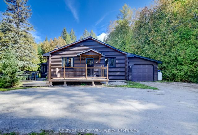 775415 Highway 10 N/a, Chatsworth