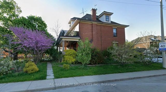 1316 King Street E, Hamilton