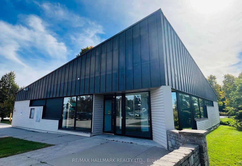 2 Albert Street, Kawartha Lakes