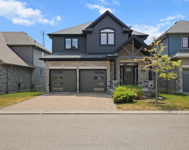 1061 Eagletrace Drive 177, London North