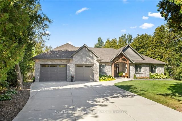 119 Upper Lorne Beach Road, Kincardine