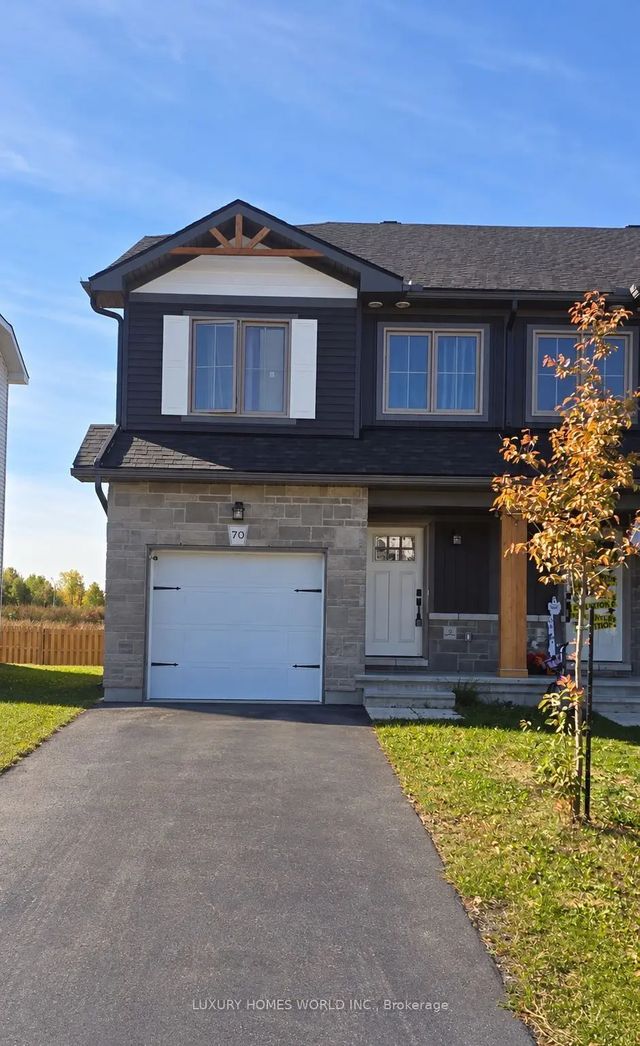 70 Staples Boulevard, Smiths Falls