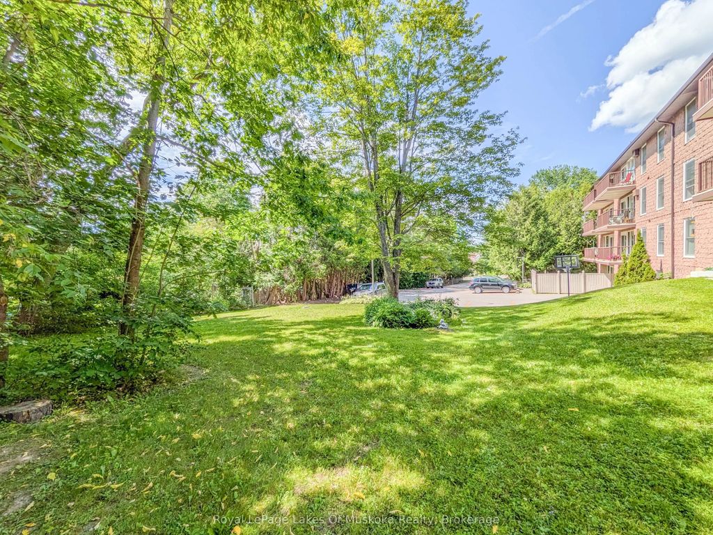 38 Monck Road 101, Bracebridge