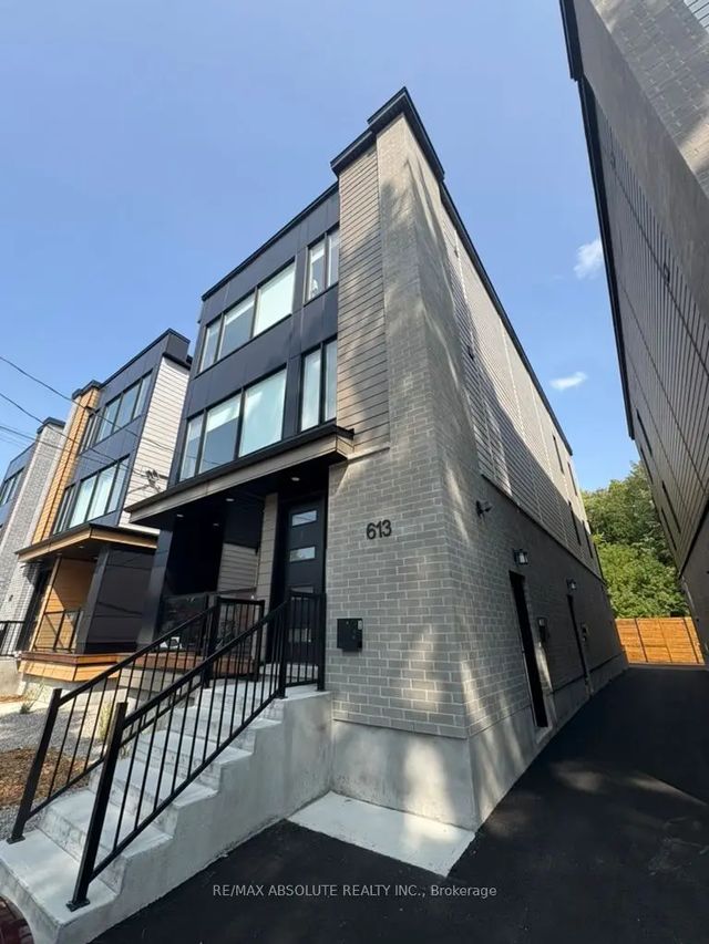 613 Parkview Road 4, Westboro - Hampton Park