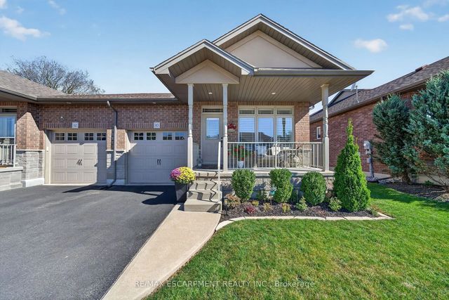 10 Macneil Court, Haldimand