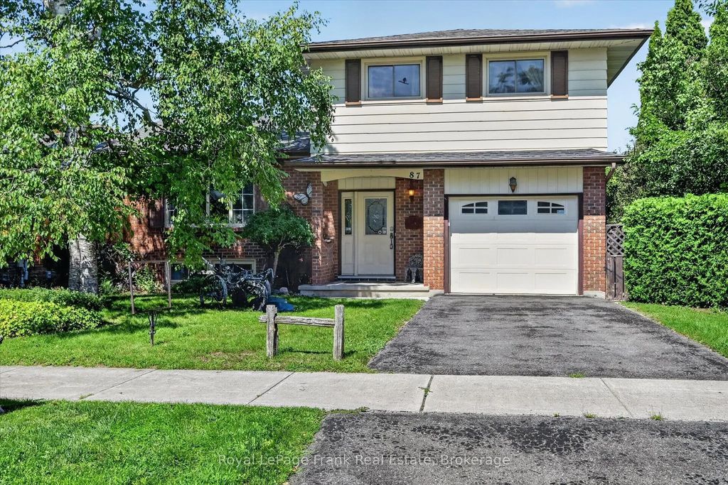 87 Oakwood Crescent, Peterborough
