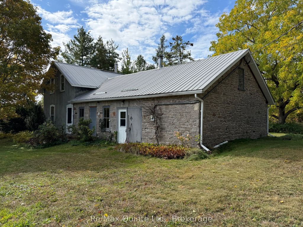 1079 Clearview Road, Centre Hastings