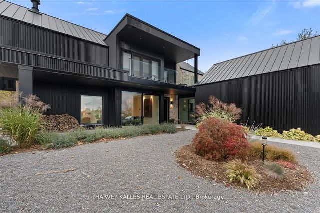 698 Weese Road, Prince Edward County