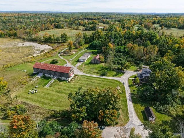 37 Northey's Bay Road, North Kawartha