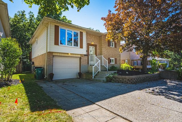 414 Woods Lane, Cambridge