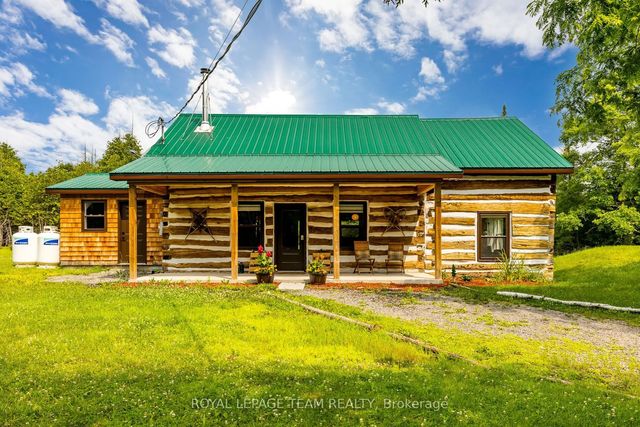 786 Richardson Road, Montague