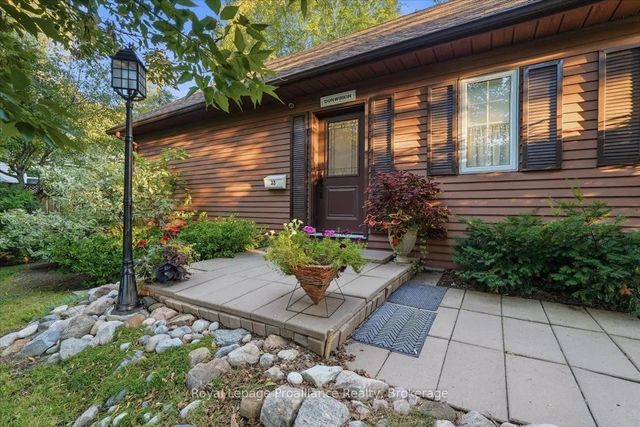 33 Lesley Drive, Belleville