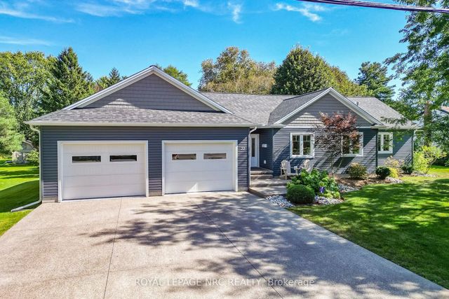 22 Crerar Avenue, Welland