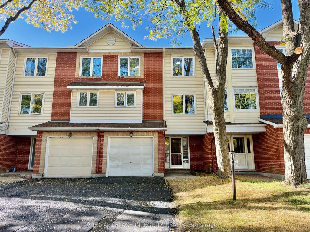46 Arbordale Crescent, South of Baseline to Knoxdale