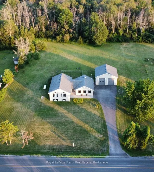1400 Casey Road, Belleville