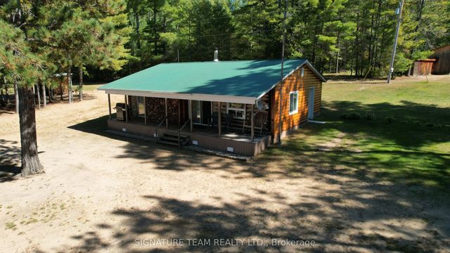 1157b Turners Road, Madawaska Valley