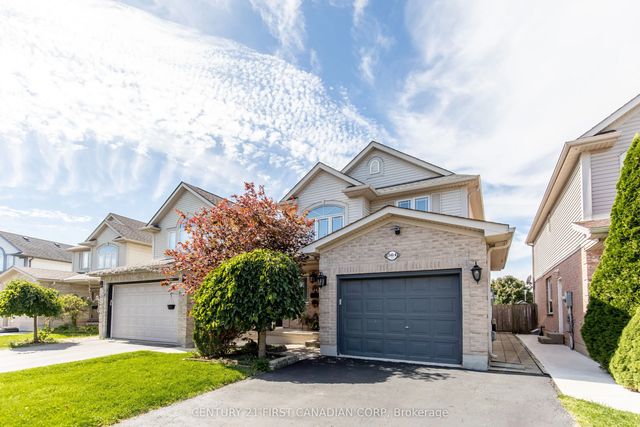 564 Cuthbert Circle, London South