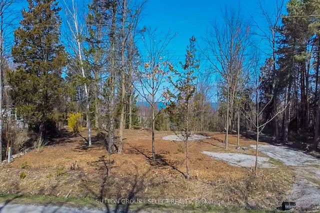 5 Huron View Avenue, Lambton Shores