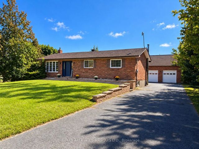 16714 Myers Road, South Stormont