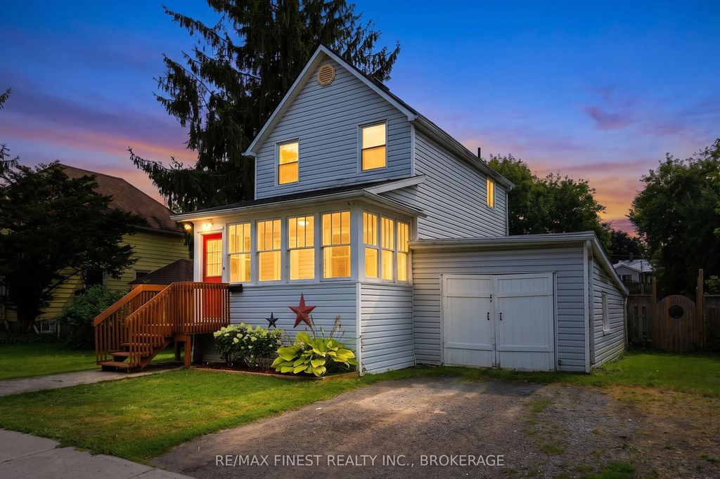 348 Charles Street N, Gananoque