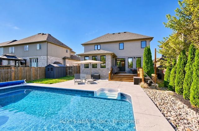 16 Peregrine Avenue, Middlesex Centre