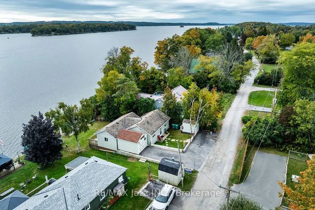 923 Silver Leaf Drive, Otonabee-South Monaghan