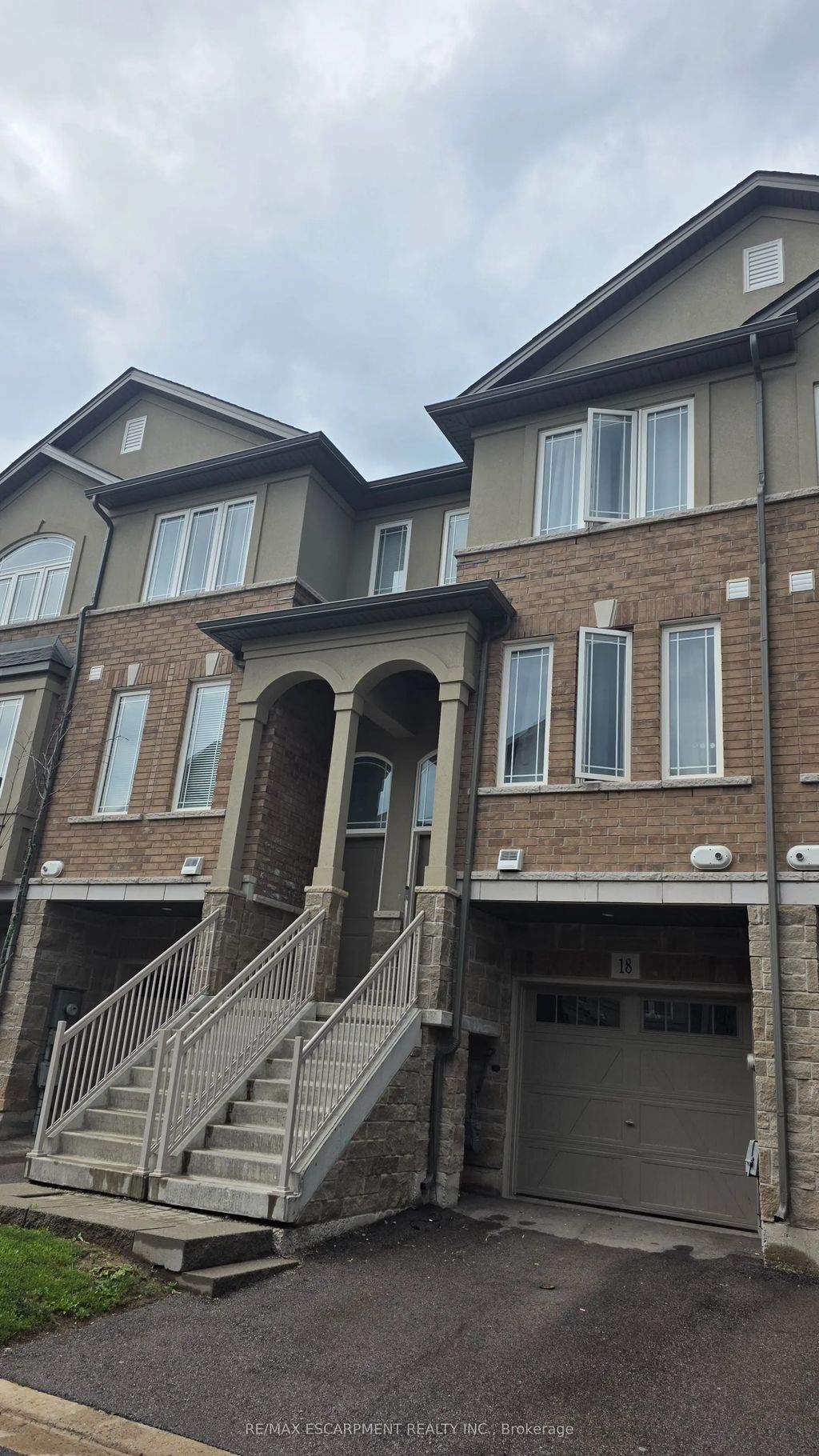 18 Aqua Lane, Hamilton