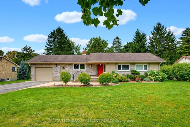 61 Daleview Crescent, London North
