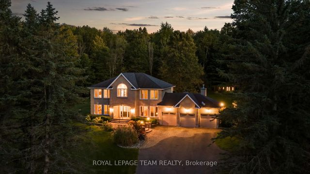 1414 Sherruby Way, Kanata