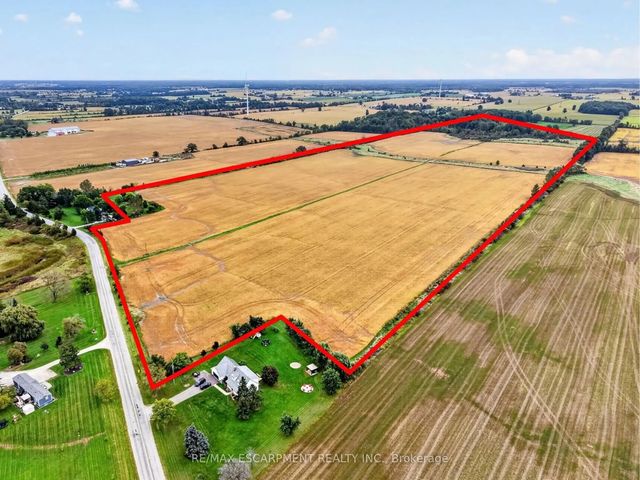 9386 Twenty Road, West Lincoln