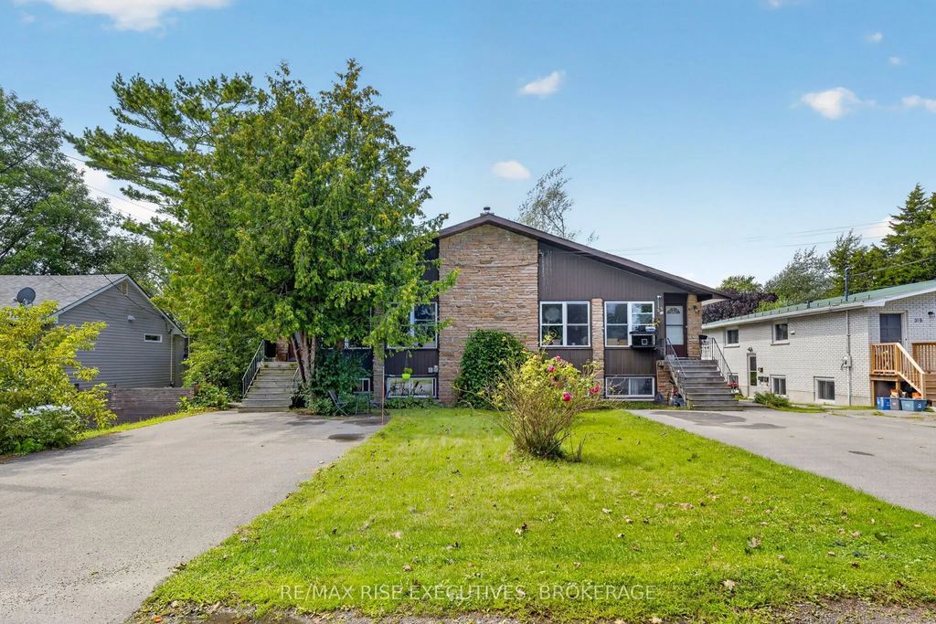 33 Montgomery Boulevard, Kingston