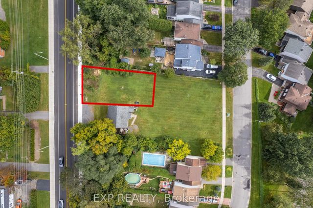 2446 Innes Road, Blackburn Hamlet