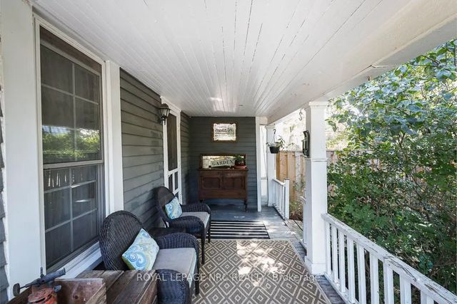2996 Ninth Street, Lincoln