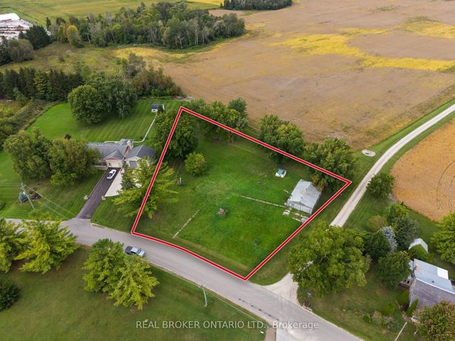 742 Josephine Street N, North Huron