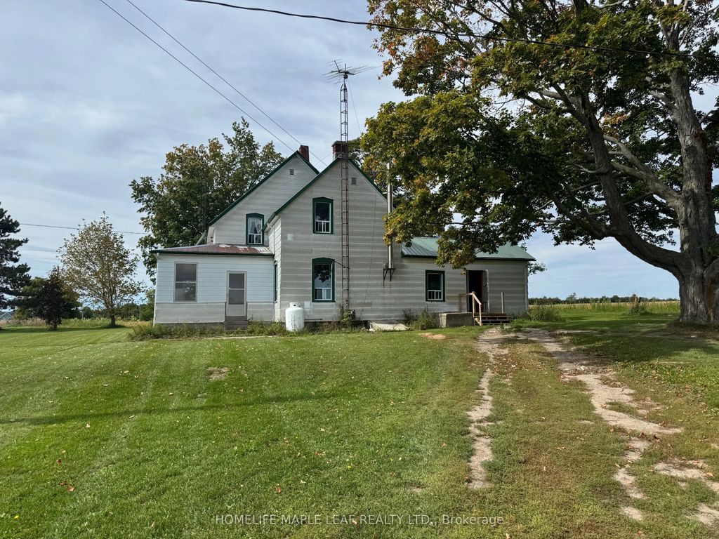 19244 Loyalist Parkway, Prince Edward County