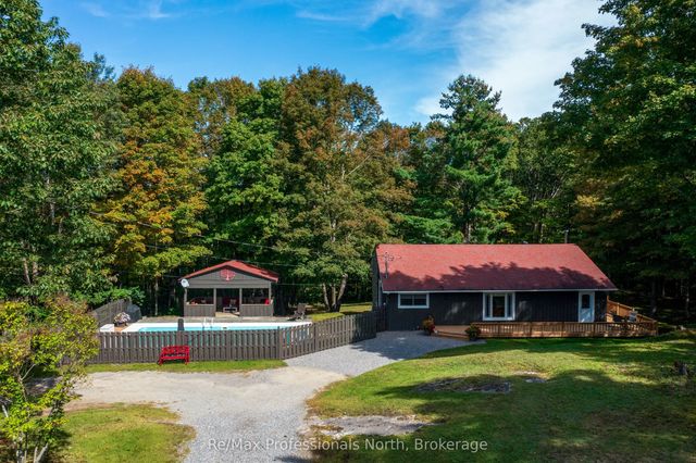 3962 169 Muskoka Road, Muskoka Lakes