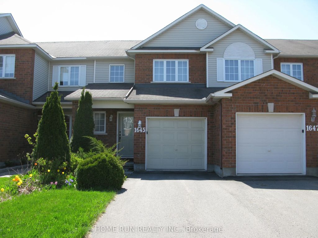 1645 Jobin Crescent, Cyrville - Carson Grove - Pineview