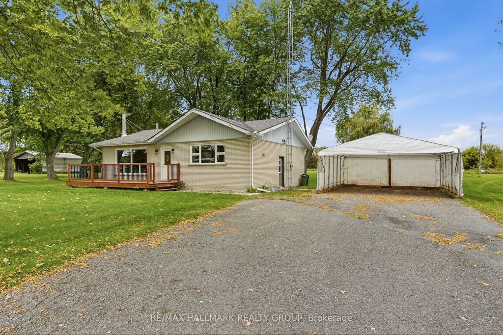 2871 Concession 3 Road, Alfred and Plantagenet