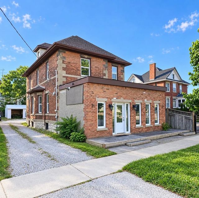 169 Christina Street S, Sarnia