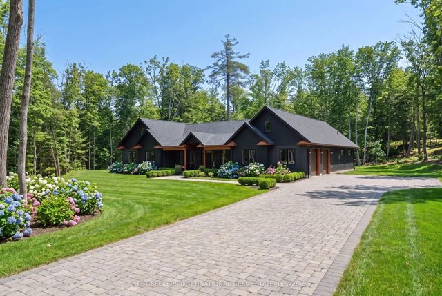 1017 Davis Drive, Gravenhurst