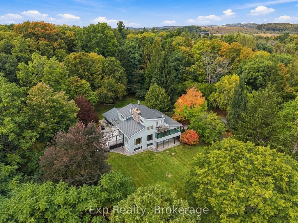 3282 Williamson Road, Hamilton Township