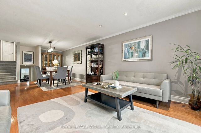 802 Strasburg Road, Kitchener