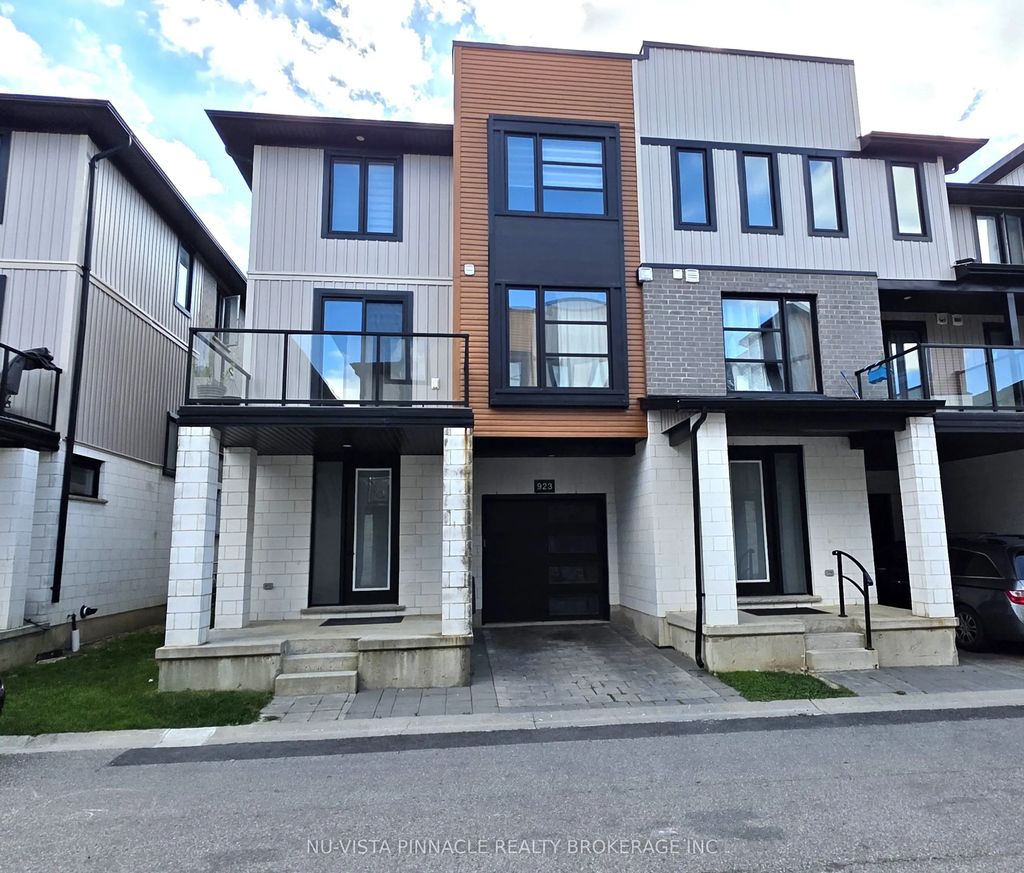 923 Georgetown Drive, London North