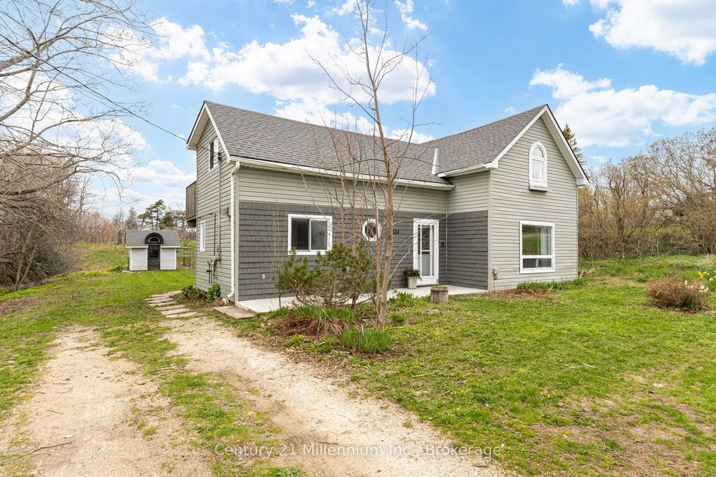 124 Main Street, Northern Bruce Peninsula