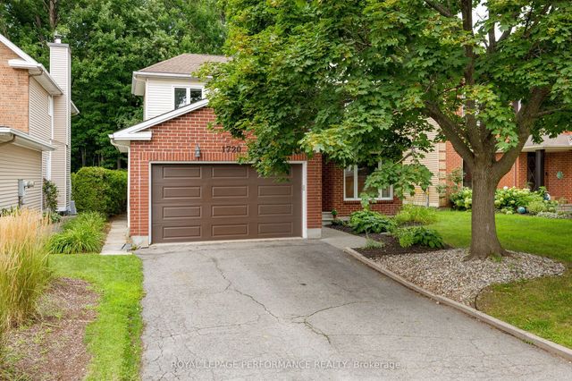 1720 Bellechasse Place, Orleans - Convent Glen and Area